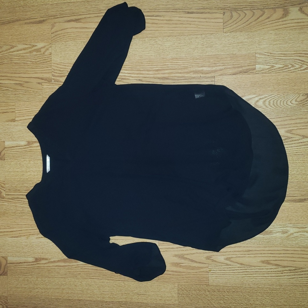 Elegant Black Women's Pullover